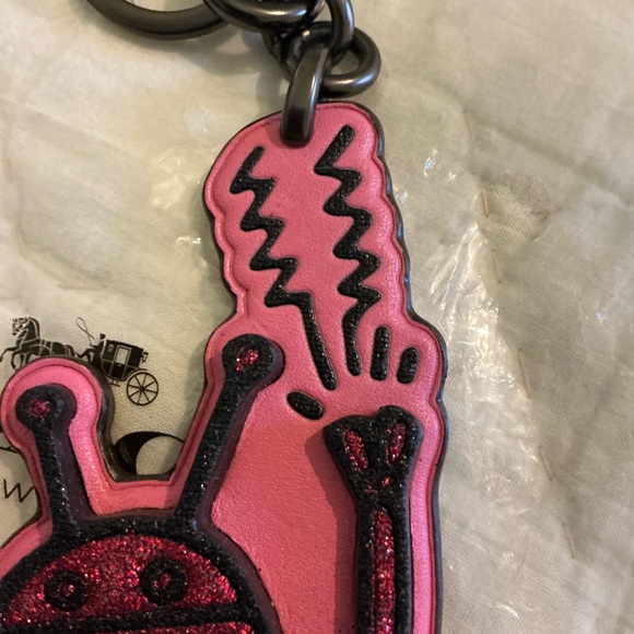 Coach X Keith Haring Robot Bag Charm Rare - Picture 5 of 14